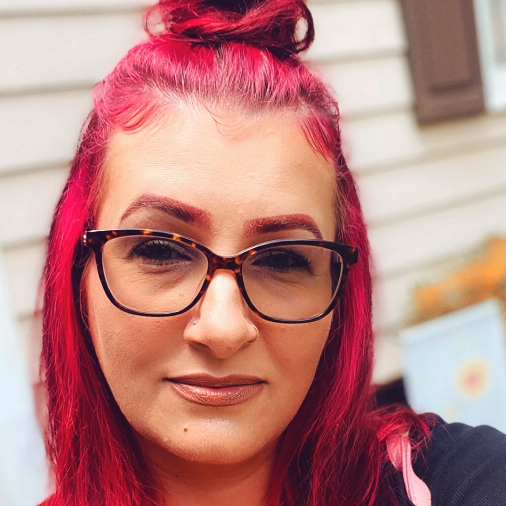 Meet your Posher, Lisa